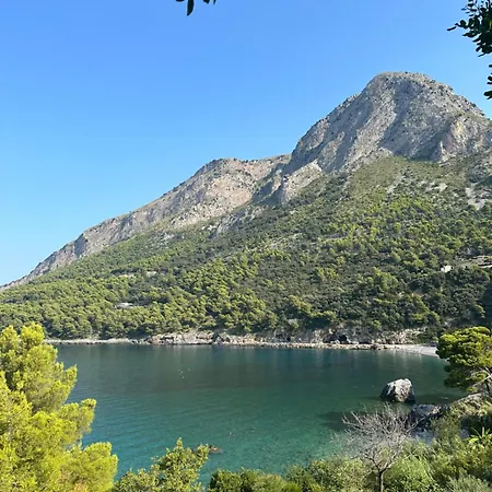 Nyaraló With Breathtaking Sea View *